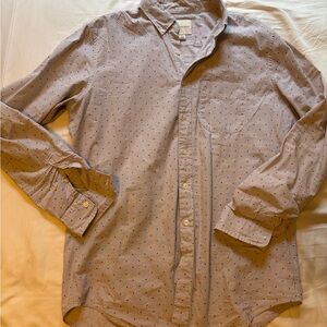 🚨2 for $12🚨Men's Light Gray Polka Dot Shirt